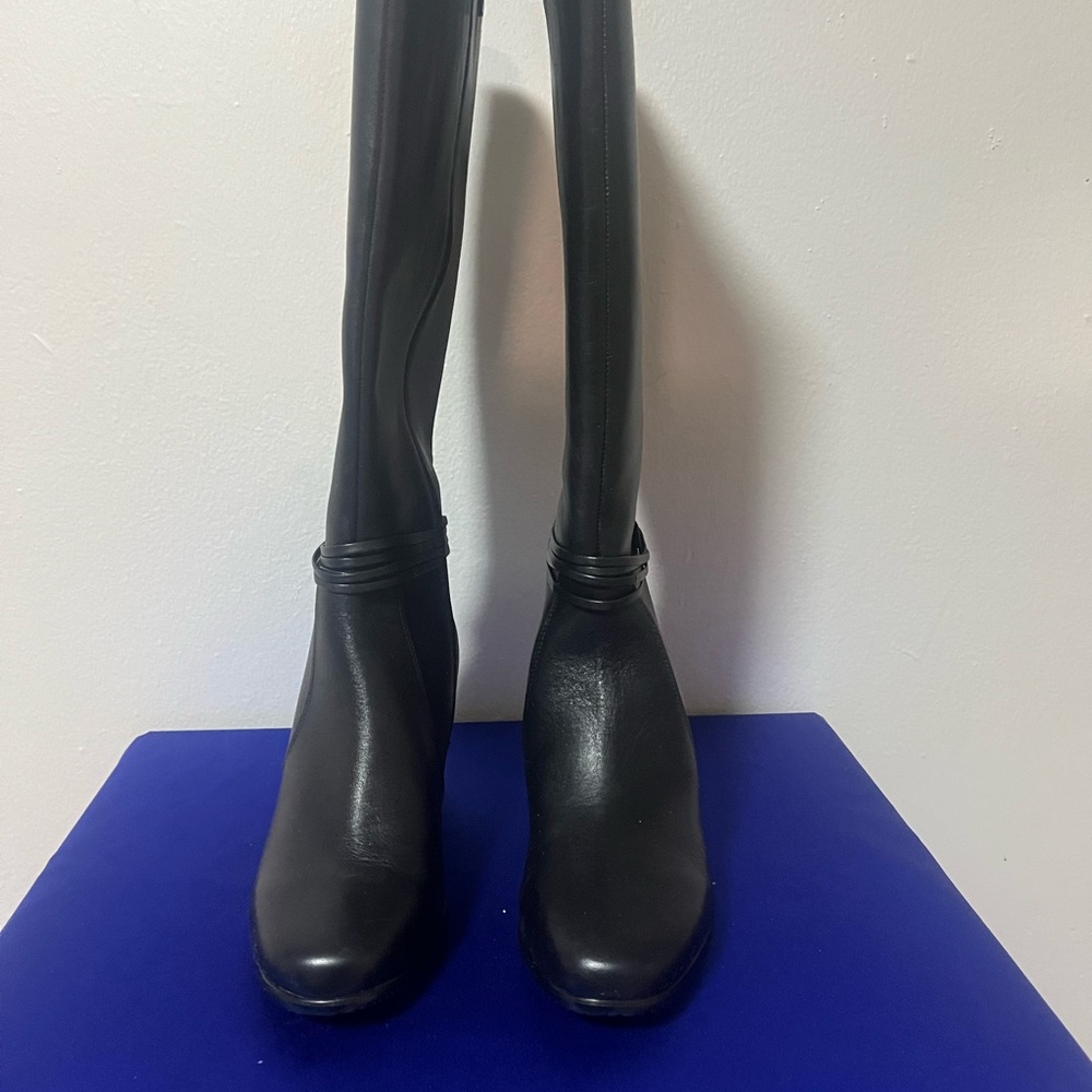 Elegant Black Women's Boots
